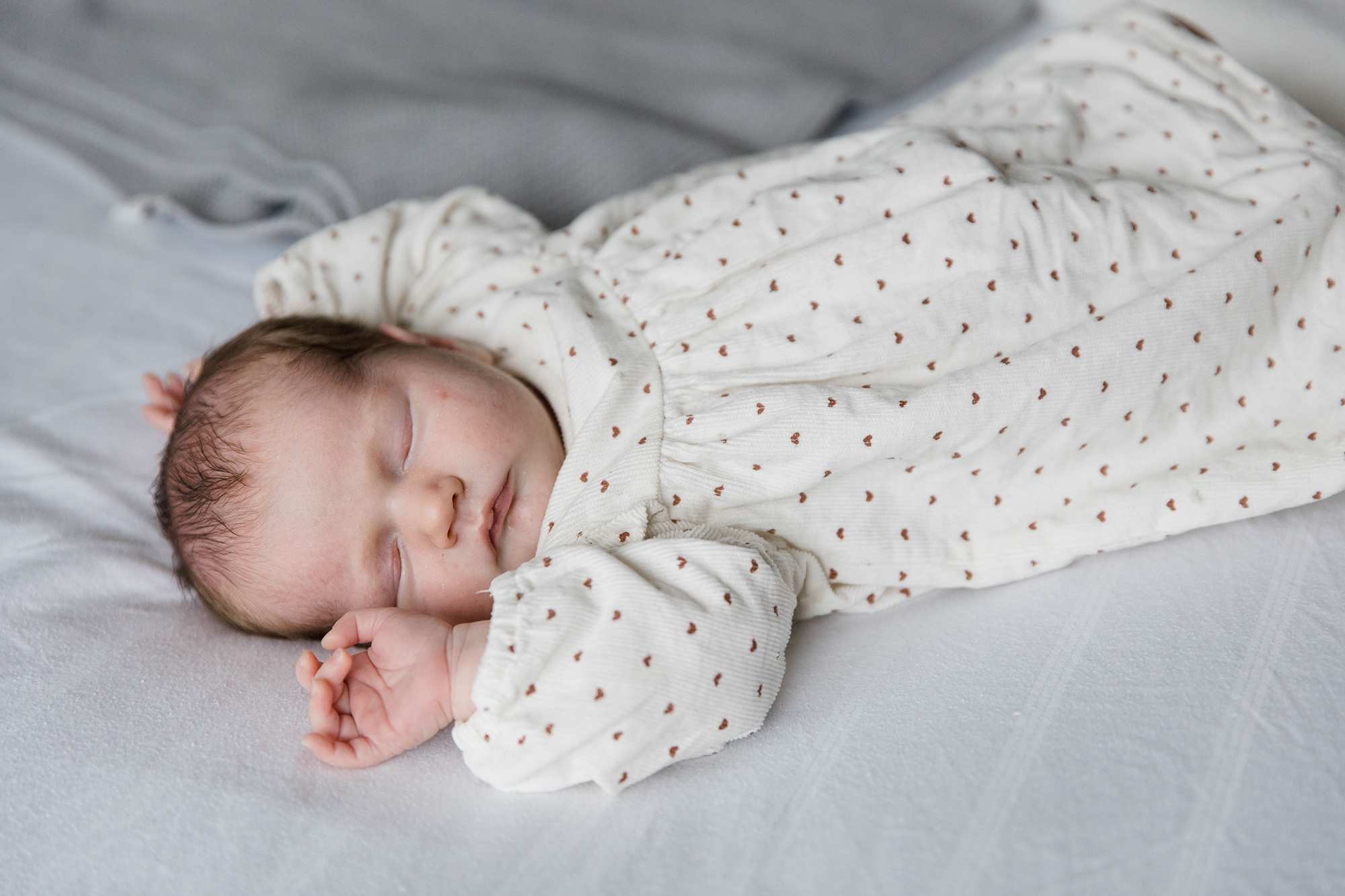 babyfotograaf alkmaar beste tijd newborn shoot