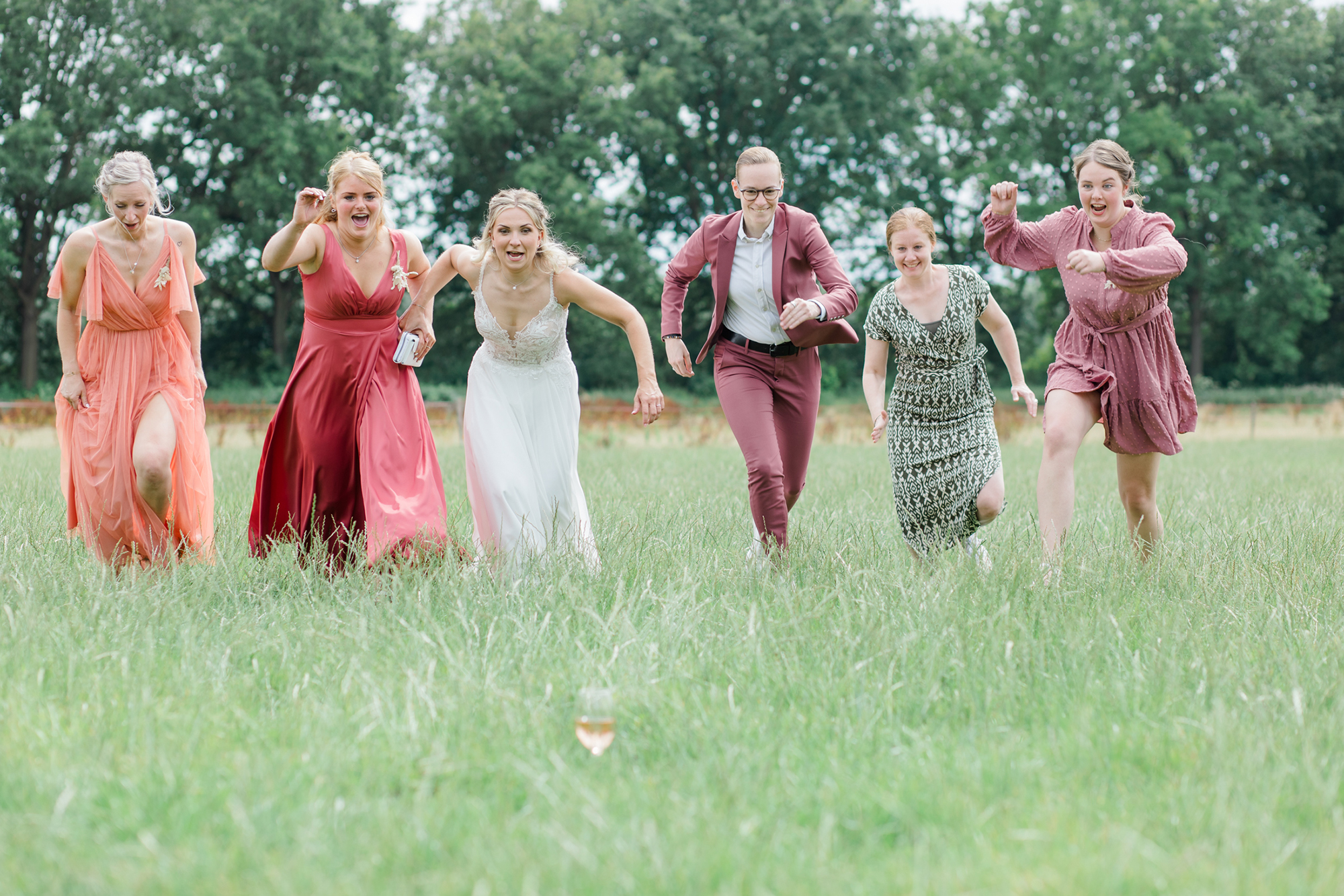 groepsfoto dames bruidsfotograaf hoorn